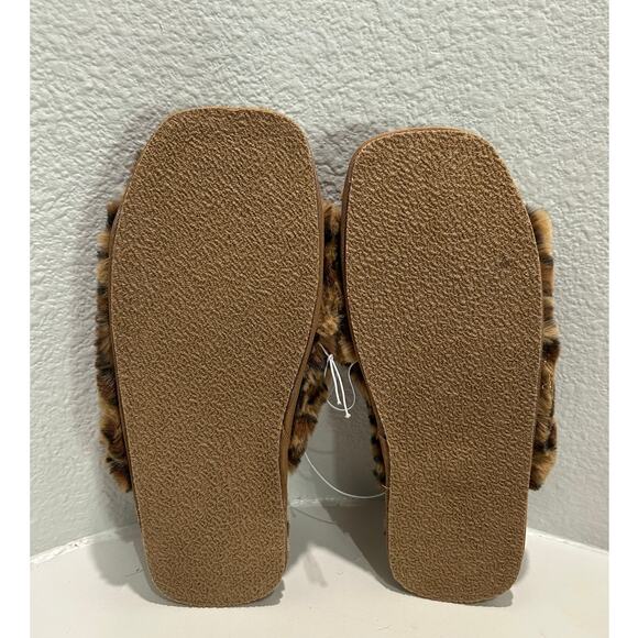 BP Slippers NEW $29 Faux Fur Animal Print Cross Band Open Toe - Picture 7 of 8